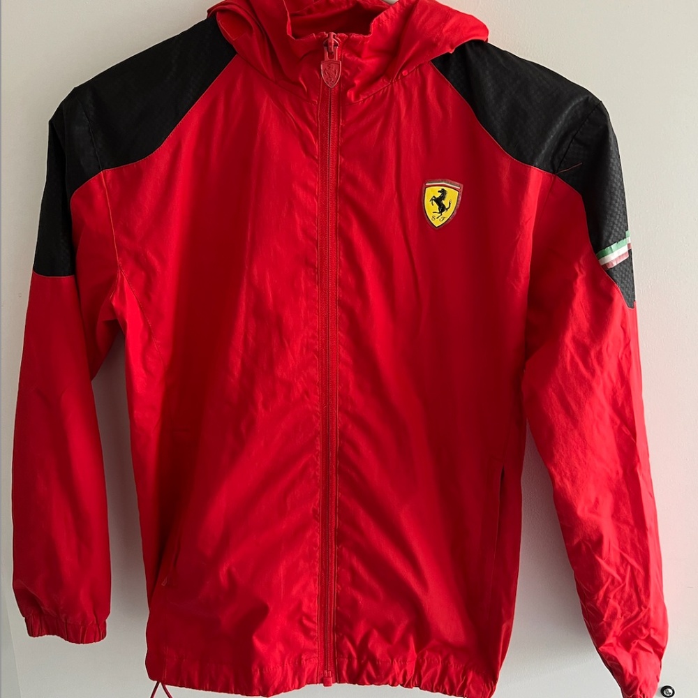 Authentic Ferrari Kids Unisex Hooded Raincoat/Light Jacket - Red size 7/8